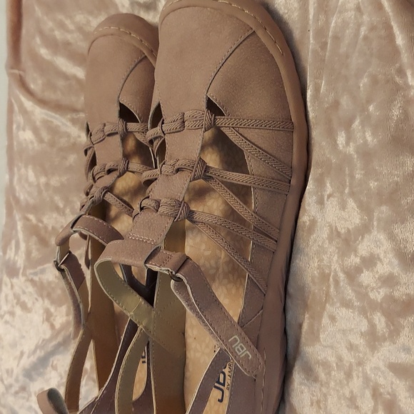 Women's shoes - Picture 6 of 6